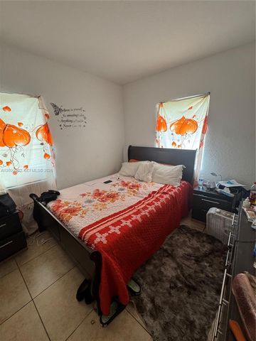 8456 NW 4th Ct 8456, Miami, FL 33150