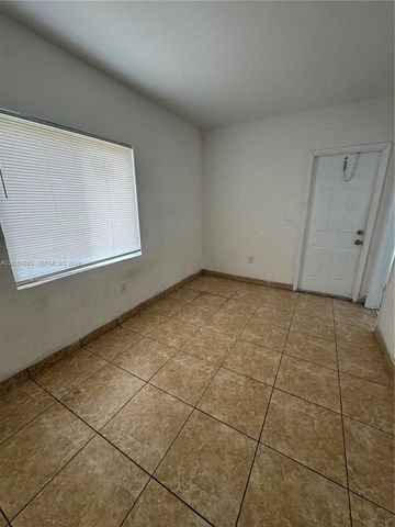 8456 NW 4th Ct 8456, Miami, FL 33150