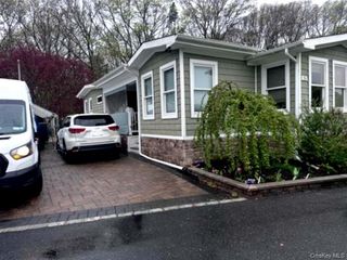 1795 Osborn Avenue 84, Riverhead, NY 11901
