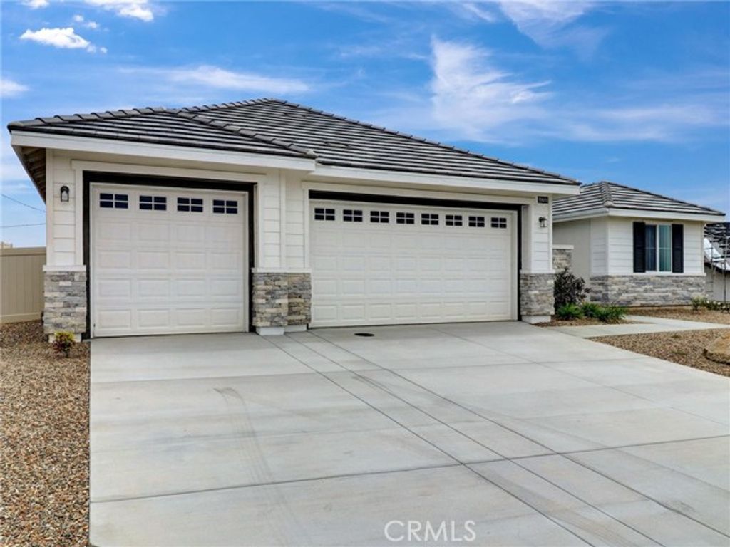 35878 Wildwood Crest Drive, Yucaipa, CA 92399