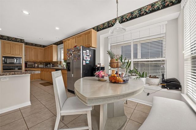 214 Kentwood Ridge Court, Sugar Land, TX 77479