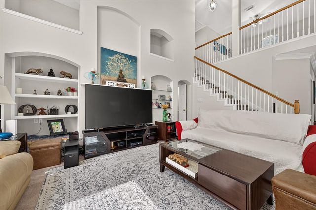 214 Kentwood Ridge Court, Sugar Land, TX 77479