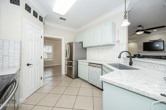 15208 Lisa Drive, Biloxi, MS 39532