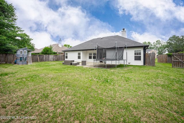 15208 Lisa Drive, Biloxi, MS 39532