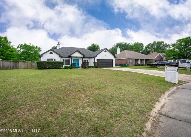 15208 Lisa Drive, Biloxi, MS 39532