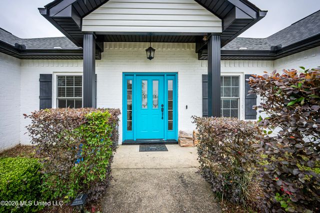 15208 Lisa Drive, Biloxi, MS 39532