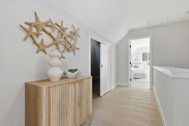 324 Glencourt Way, Pacifica, CA 94044