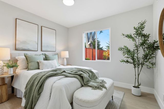 324 Glencourt Way, Pacifica, CA 94044