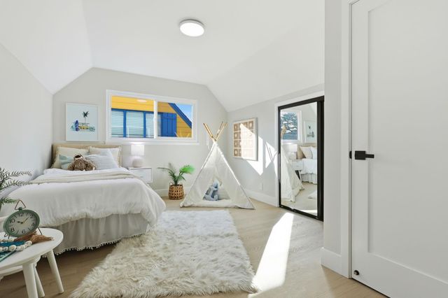 324 Glencourt Way, Pacifica, CA 94044