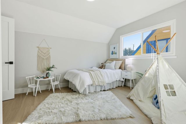 324 Glencourt Way, Pacifica, CA 94044