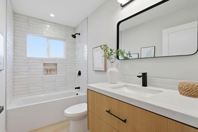 324 Glencourt Way, Pacifica, CA 94044