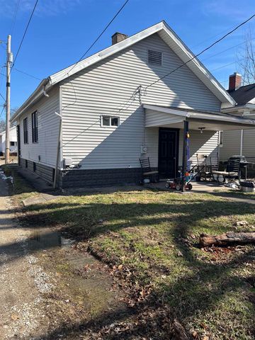 1015 Henning Avenue, Evansville, IN 47714