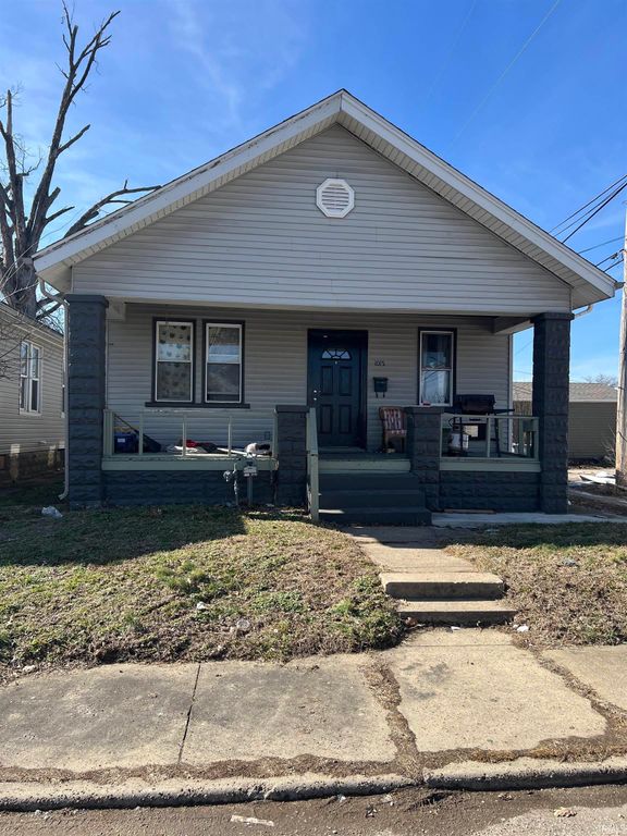 1015 Henning Avenue, Evansville, IN 47714
