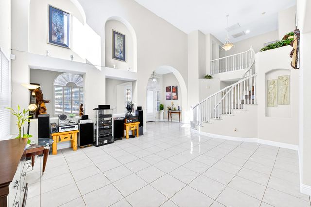 7905 Kawana Ct, Sacramento, CA 95829