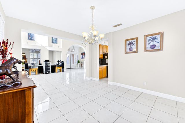 7905 Kawana Ct, Sacramento, CA 95829