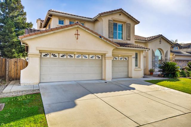 7905 Kawana Ct, Sacramento, CA 95829