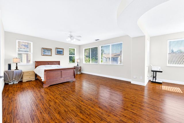 7905 Kawana Ct, Sacramento, CA 95829