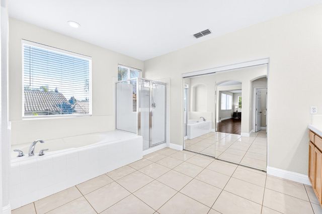 7905 Kawana Ct, Sacramento, CA 95829