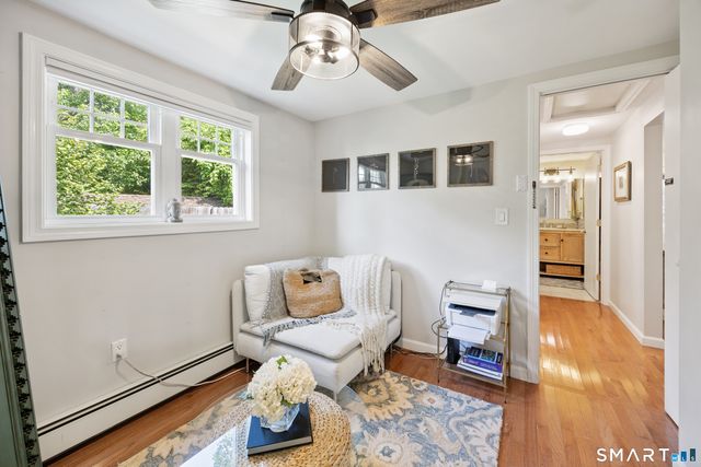 18 Willow Lane, Morris, CT 06763
