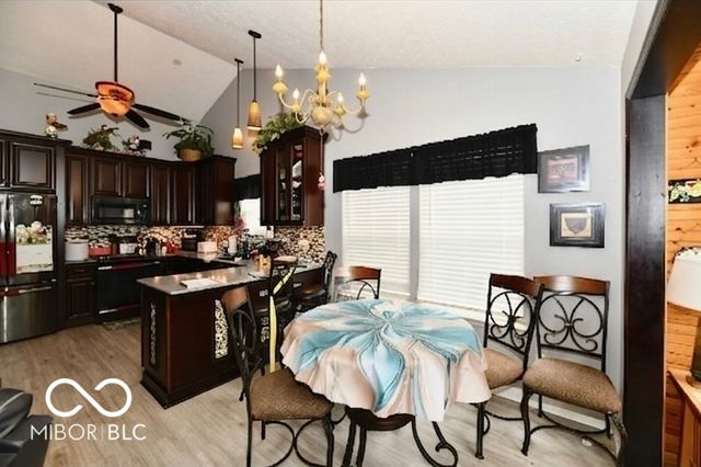 1035 Springwater Drive, Greenwood, IN 46143