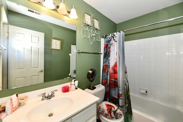 1035 Springwater Drive, Greenwood, IN 46143
