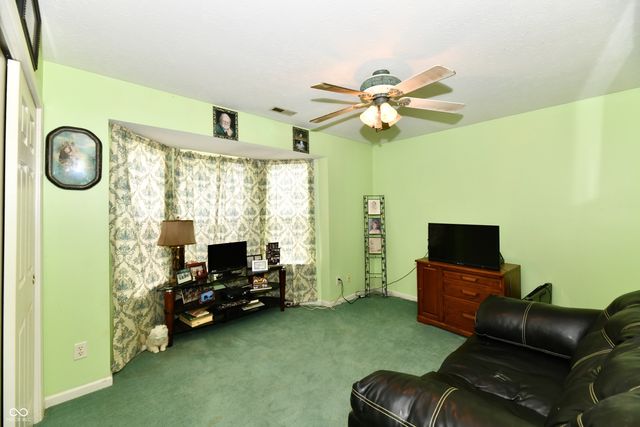 1035 Springwater Drive, Greenwood, IN 46143