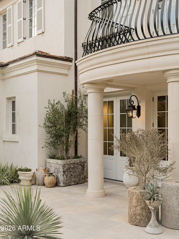 6415 E EXETER Boulevard, Scottsdale, AZ 85251