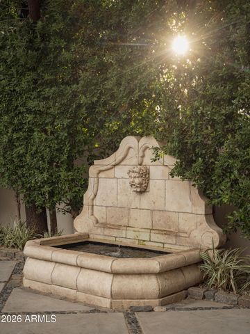 6415 E EXETER Boulevard, Scottsdale, AZ 85251