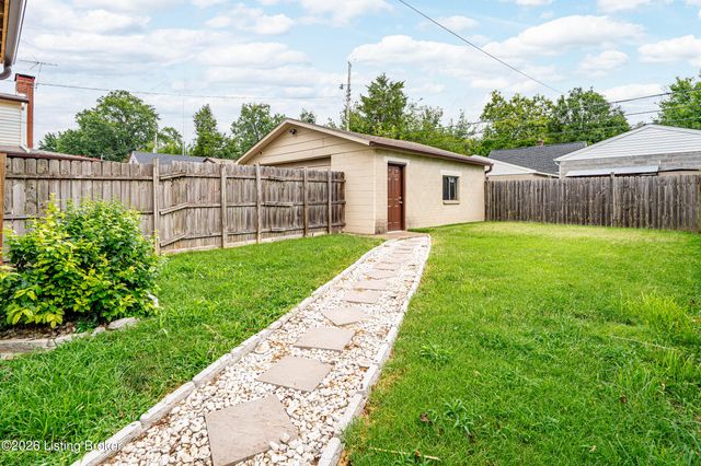 4509 Meridale Ave, Louisville, KY 40214