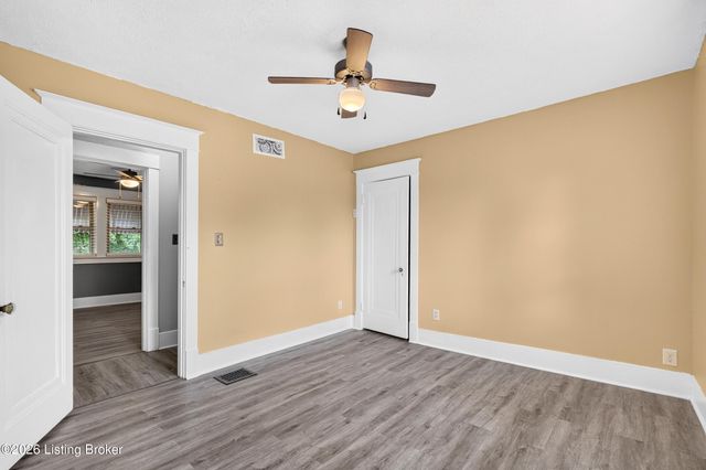 4509 Meridale Ave, Louisville, KY 40214
