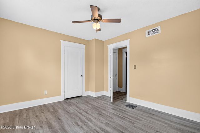 4509 Meridale Ave, Louisville, KY 40214