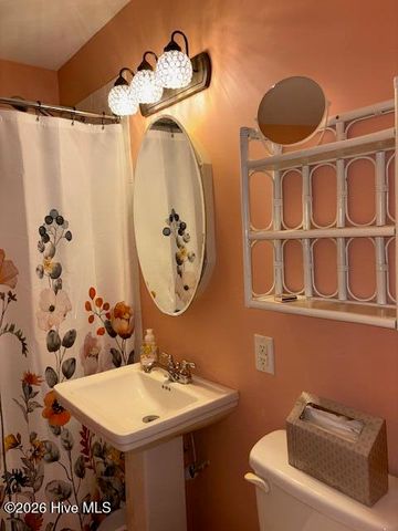 313 Mercer Street, Oak Island, NC 28465