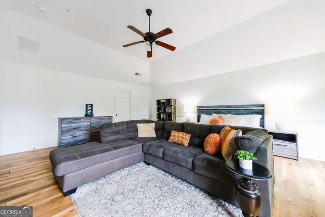 2098 Murry Trail, Morrow, GA 30260