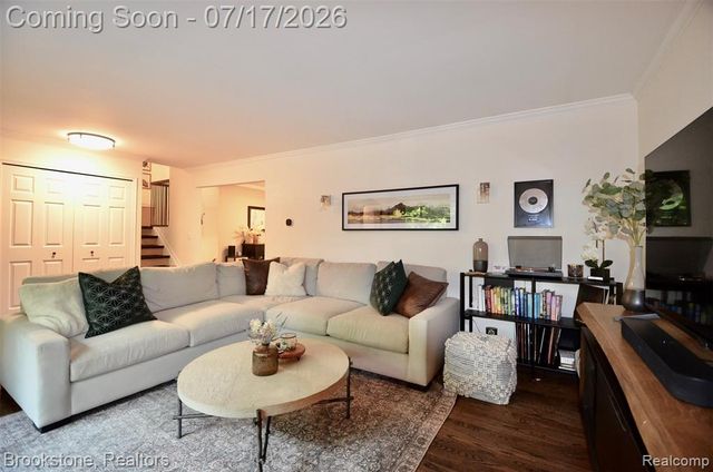 4979 Waw Ban See Drive, Clarkston, MI 48348