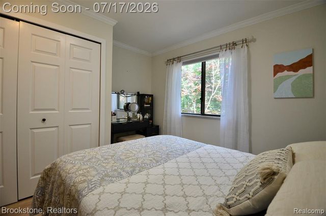 4979 Waw Ban See Drive, Clarkston, MI 48348