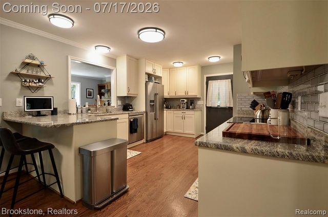 4979 Waw Ban See Drive, Clarkston, MI 48348