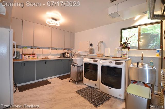 4979 Waw Ban See Drive, Clarkston, MI 48348