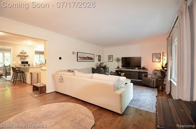 4979 Waw Ban See Drive, Clarkston, MI 48348
