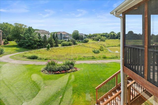 10614 Maple Boulevard, Woodbury, MN 55129