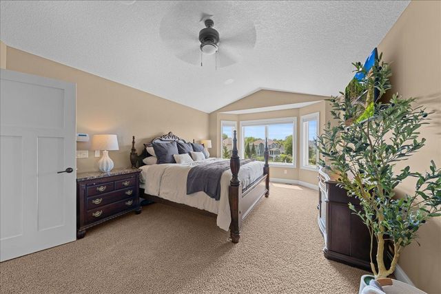 10614 Maple Boulevard, Woodbury, MN 55129