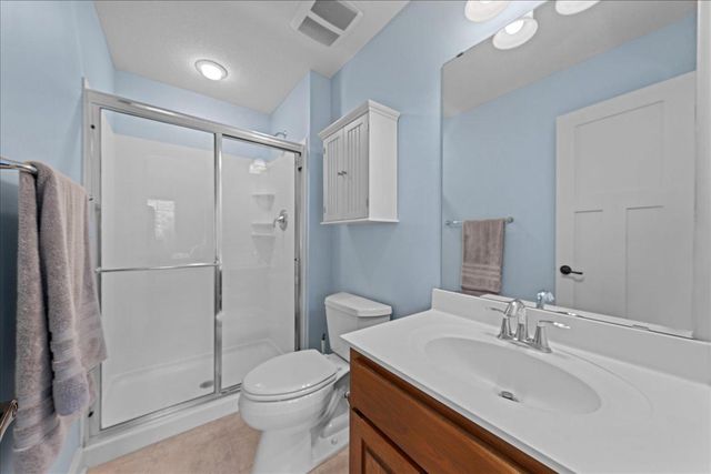 10614 Maple Boulevard, Woodbury, MN 55129