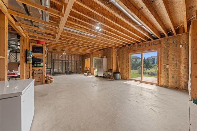 10614 Maple Boulevard, Woodbury, MN 55129