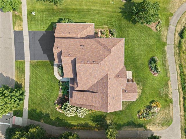 10614 Maple Boulevard, Woodbury, MN 55129