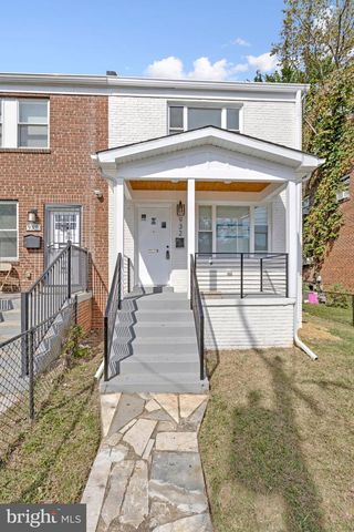 932 SOUTHERN AVE SE, Washington, DC 20032