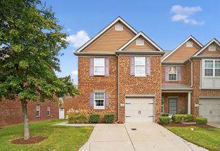 1309 Crown Point Pl, Nashville, TN 37211