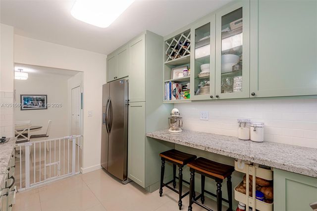 5750 Collins Ave 3J, Miami Beach, FL 33140