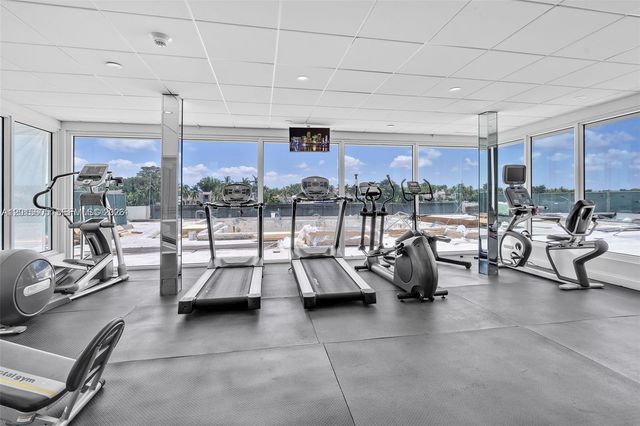 5750 Collins Ave 3J, Miami Beach, FL 33140