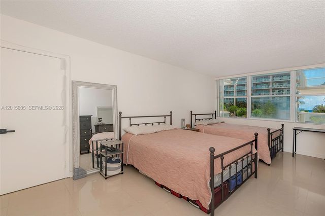 5750 Collins Ave 3J, Miami Beach, FL 33140