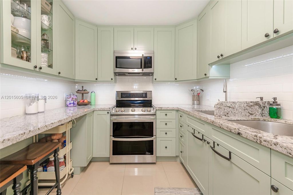 5750 Collins Ave 3J, Miami Beach, FL 33140