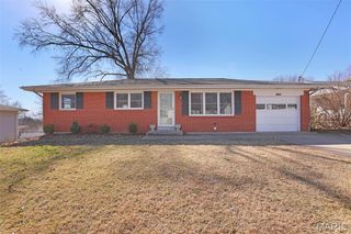 112 MacArthur Street, New Haven, MO 63068